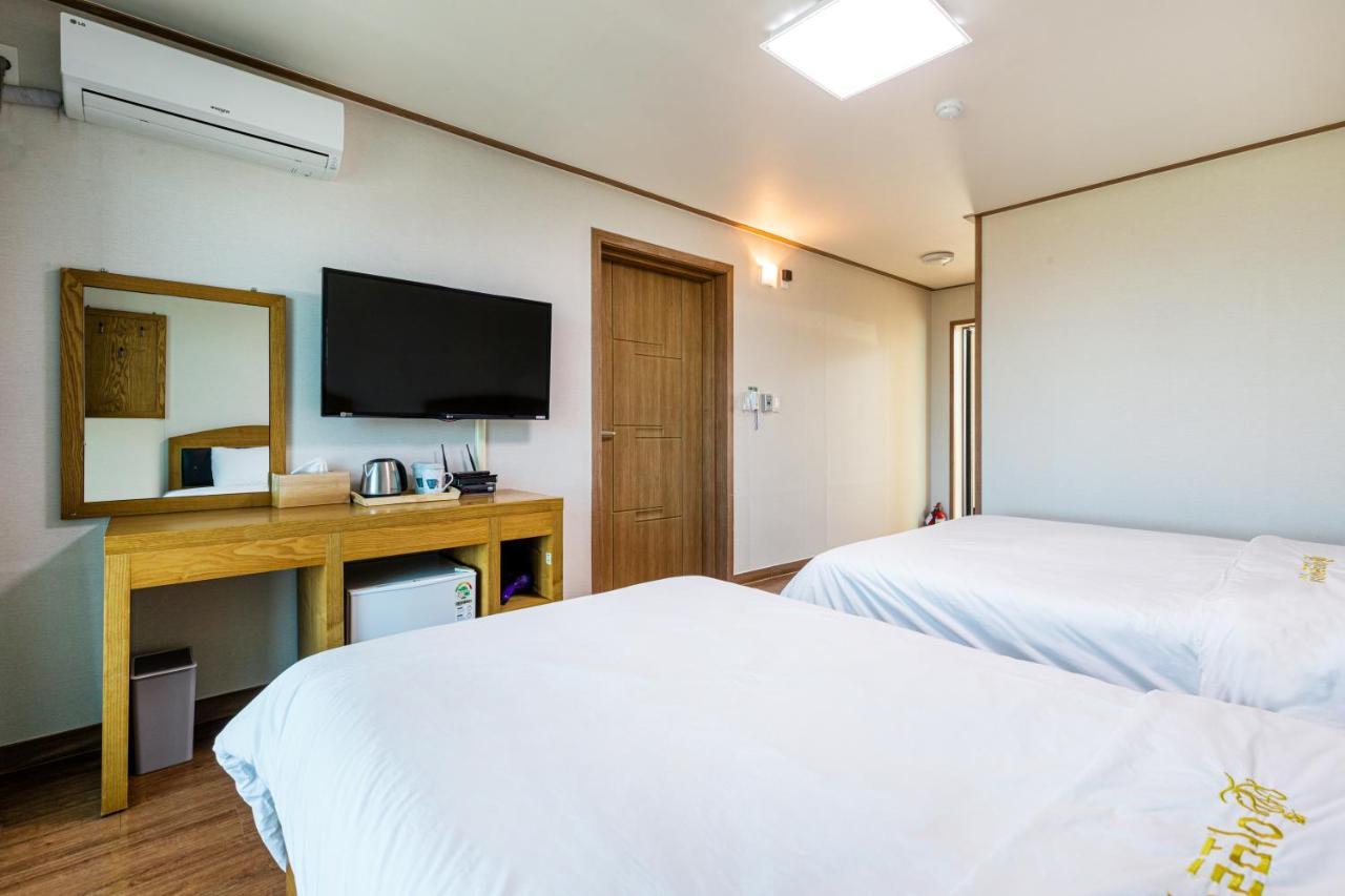 Hotel Amor Jeju Exterior photo